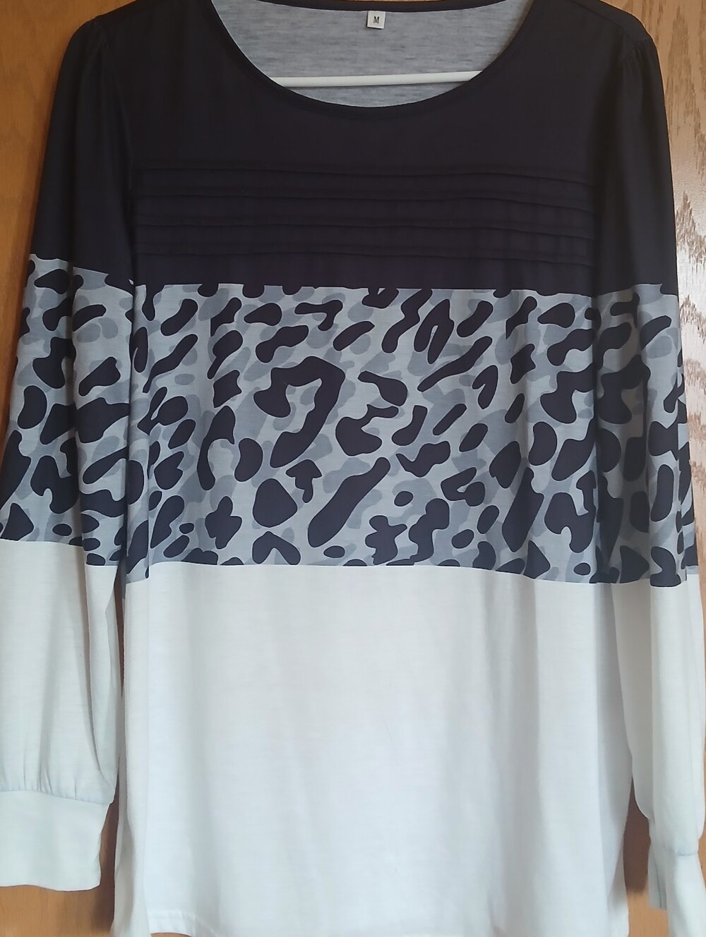 Zeagoo Womens Colorblock Leopard Print Black & White Relaxed Fit Tunic Top